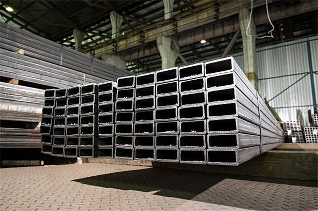 景德镇<font style='color:red'>冷拔方管</font>弯曲半径